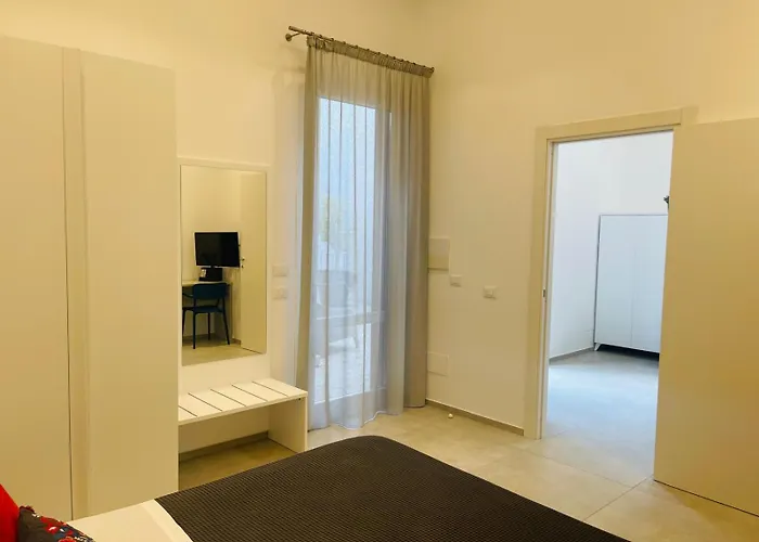 Via Fardella 204